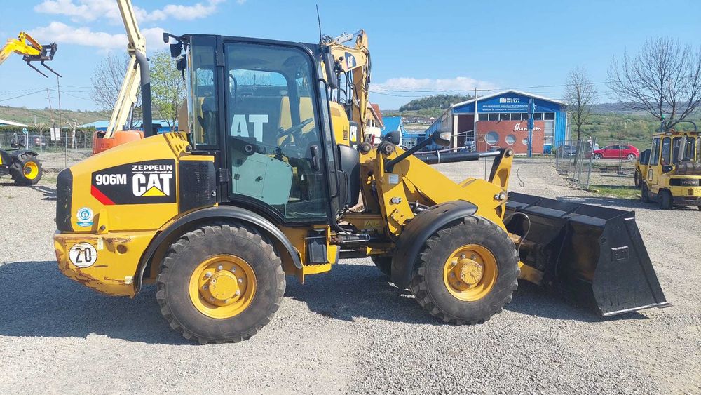 Incarcator  frontal   Caterpillar 906 anul 2017