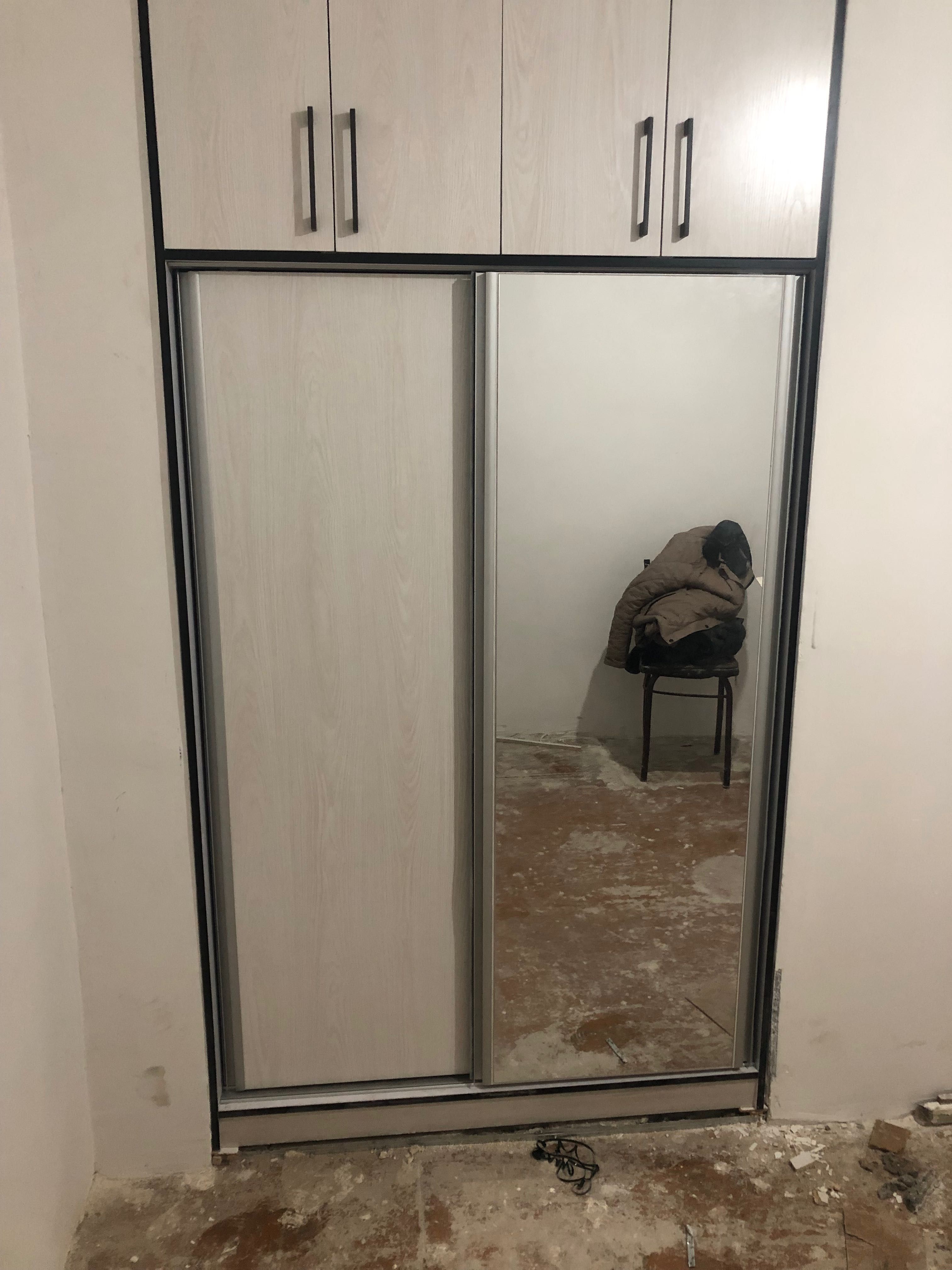 Mebel oshxona mebellari. Shkaflar