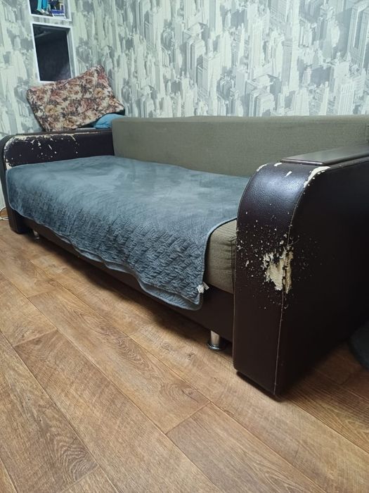 Продам Диван раскладной