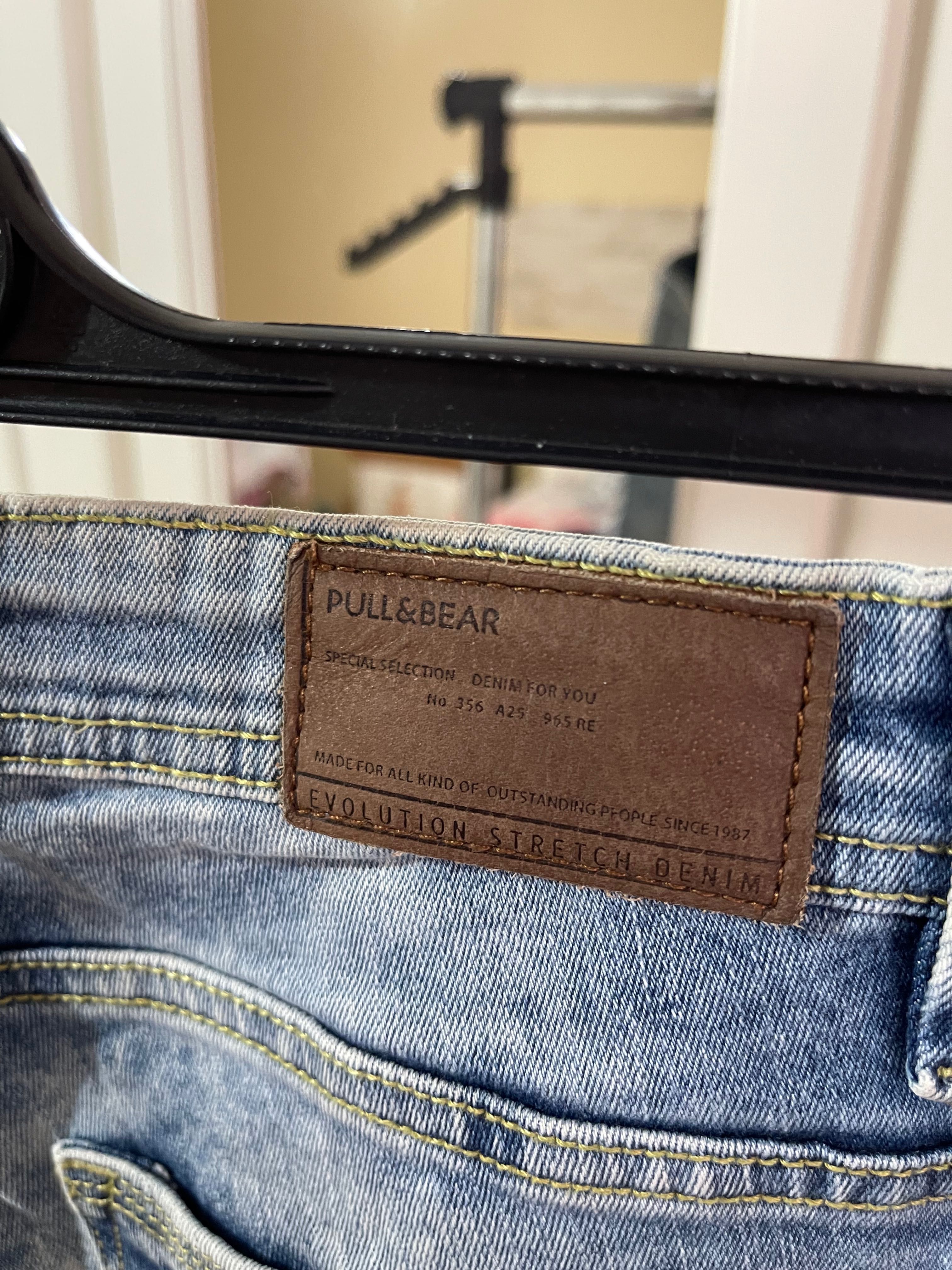 Blugi Pull&Bear Slim Fit Denim