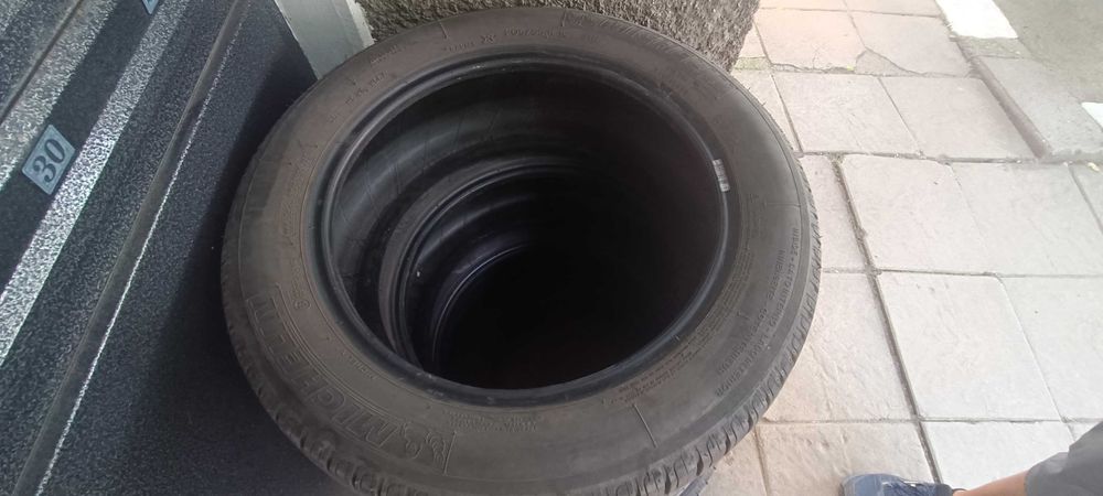 Продавам летни Гуми Michelin 4 бр.