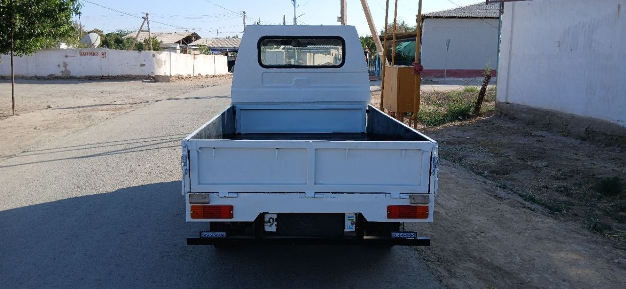 Лвбо сатылады 2004 жыл