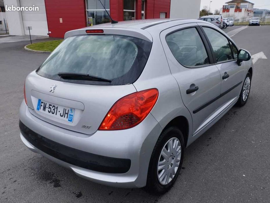 Пежо 207 / Peugeot 207 1.6 HDI НА ЧАСТИ!