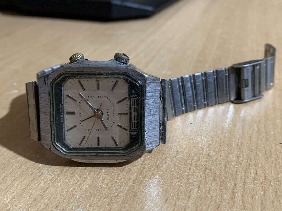 Ceas de mână Poljot Signal Alarm.
