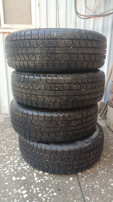 Срочно продам шины диски в комплекте