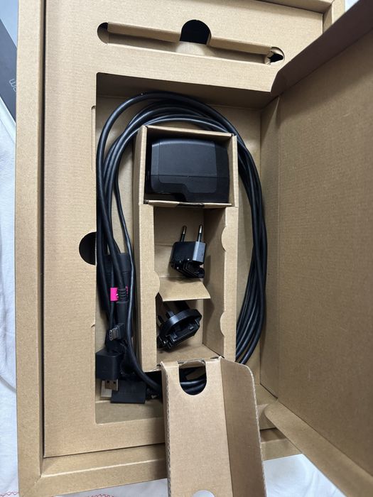 Продавам Wacom One 13.3" – идеален за рисуване и дизайн