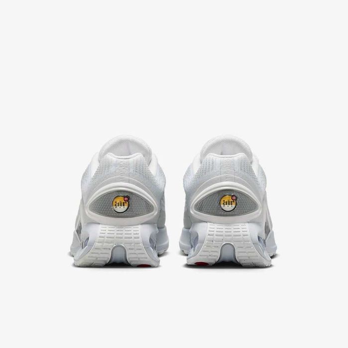 CLASSIC Nike Air Max DN Plus Triple White (от/до 36-46 номер)