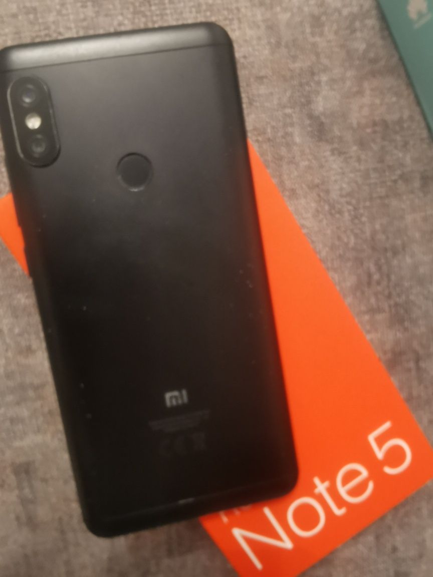 Xiaomi redmi note 5. 32 gb. Отличное состояние