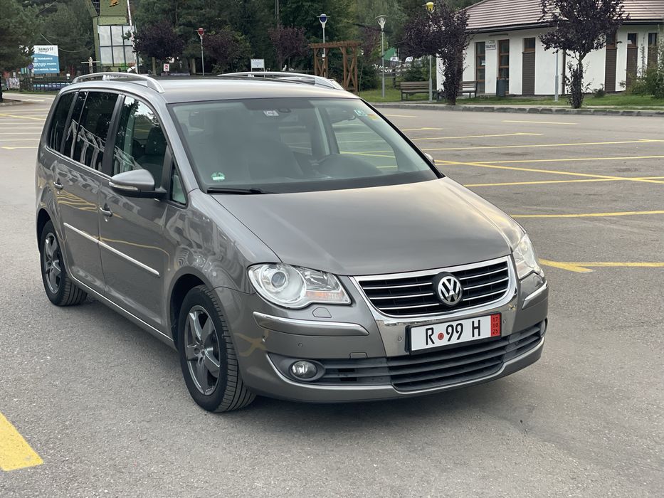 VW Touran .An fab 2010 , 1.9 TDI , TOP !!!