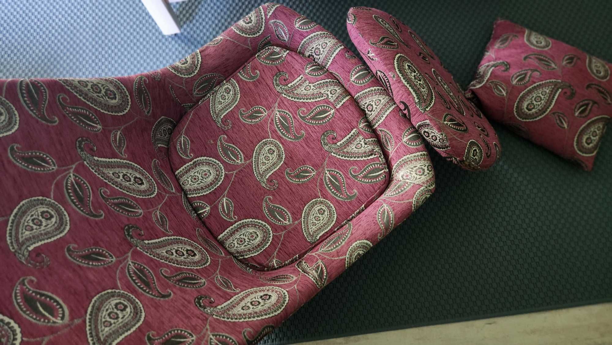 Set fotolii nou retapitate paisley cu fir argintiu