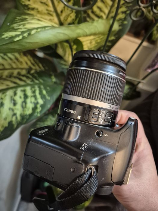 DSLR Canon Eos 450 cu obiectiv