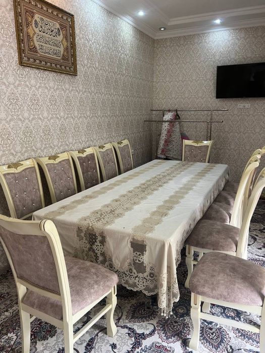 Стол стул сотилади !