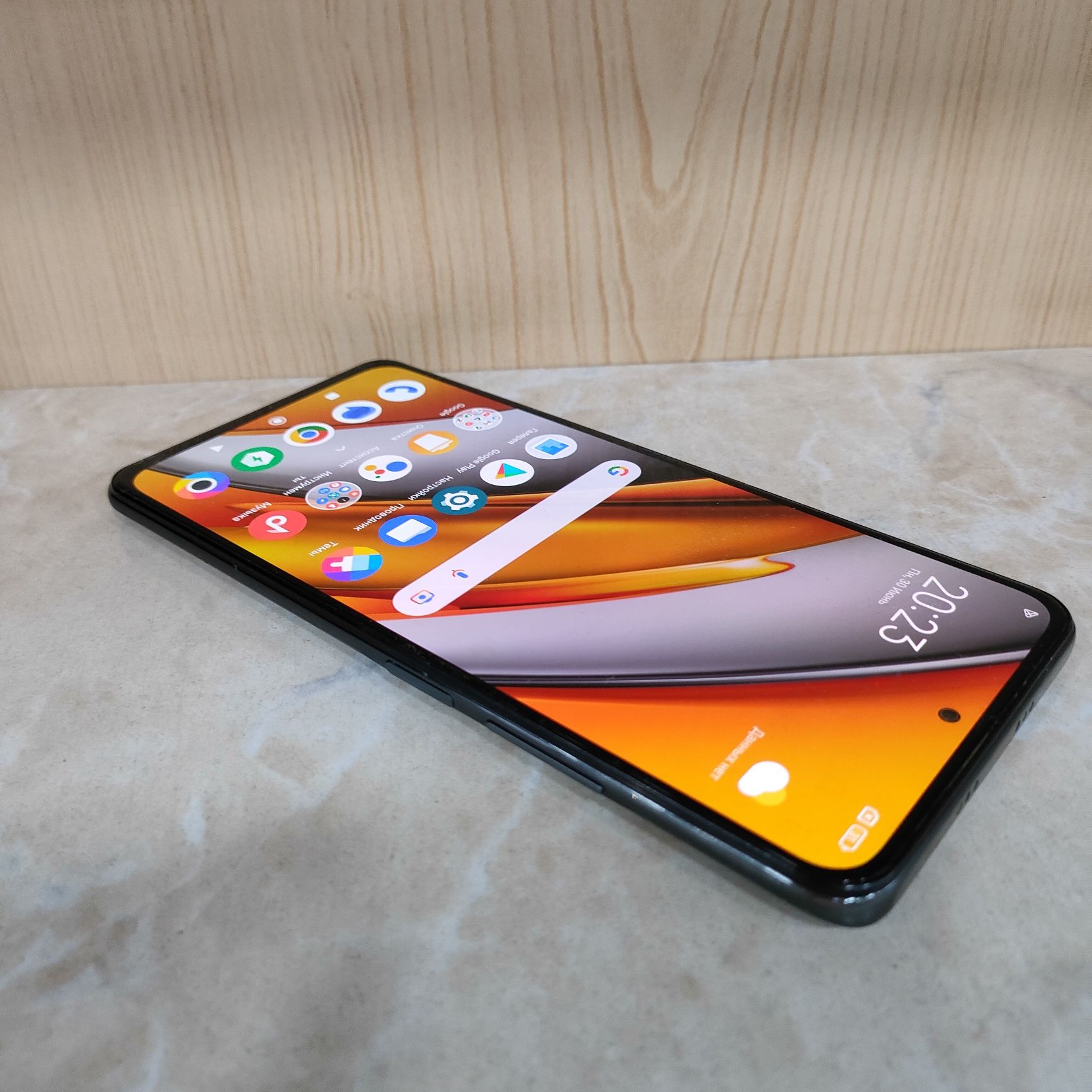 Poco F3 sotiladi 128/12Gb