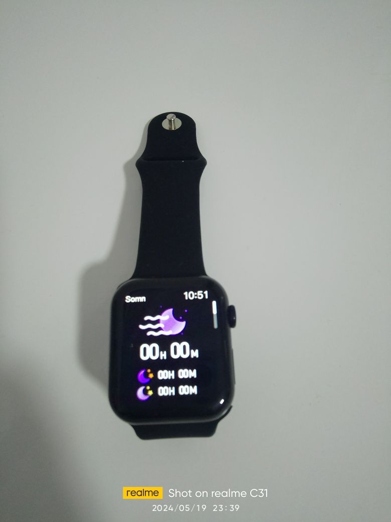 Vând Ceas   smartwatch nou