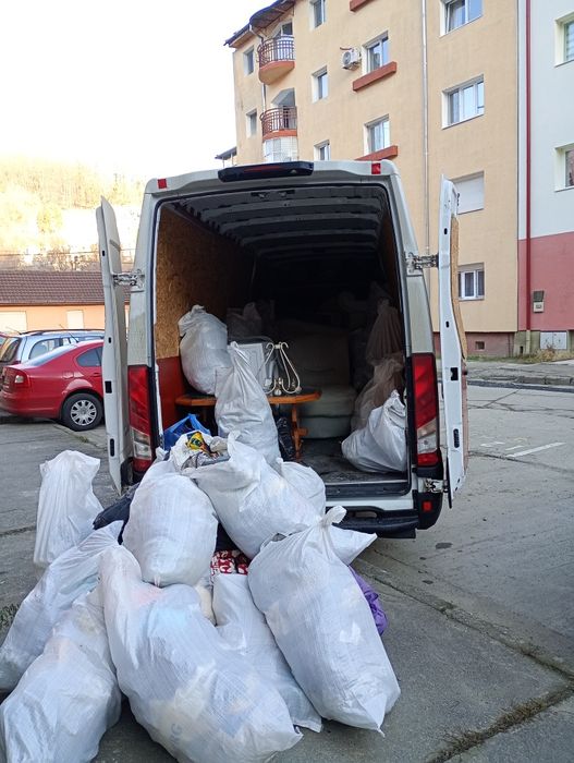 Servicii de debarasări subsoluri, mansarde și apartamente, Transport