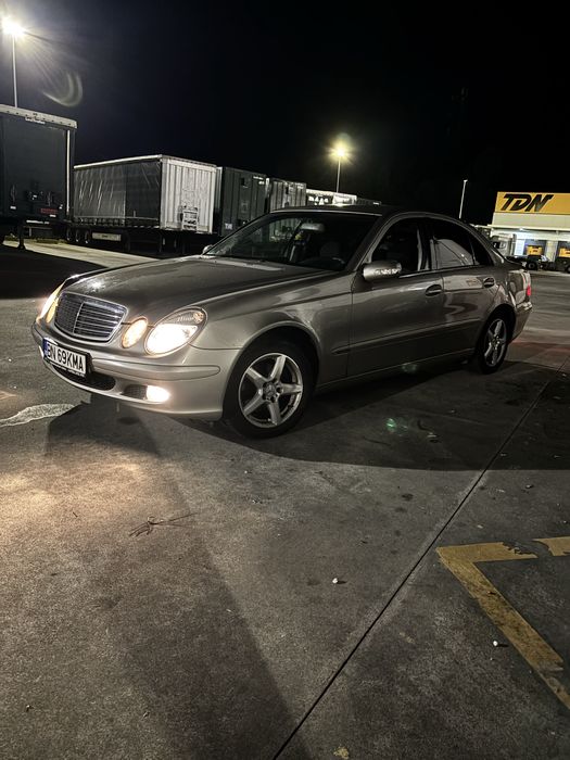 Se vinde mercedes w211