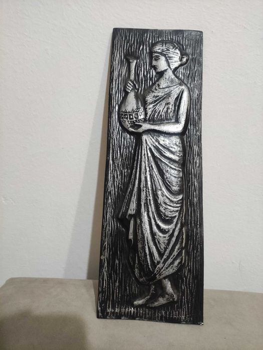 Декорация за стена