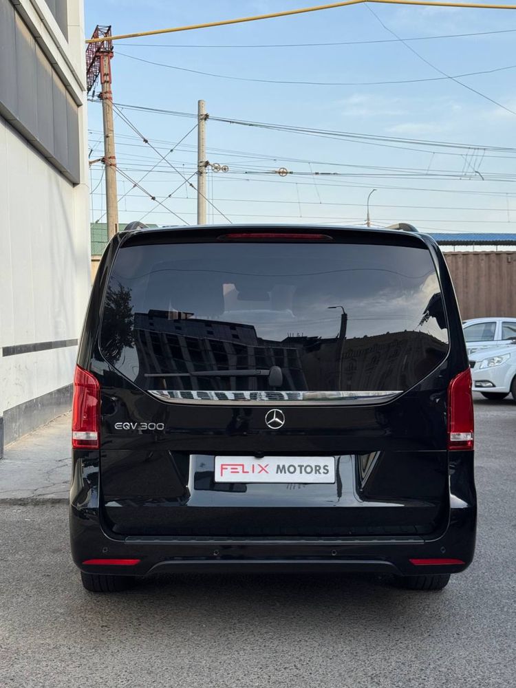 Mercedes-Benz EQV 300