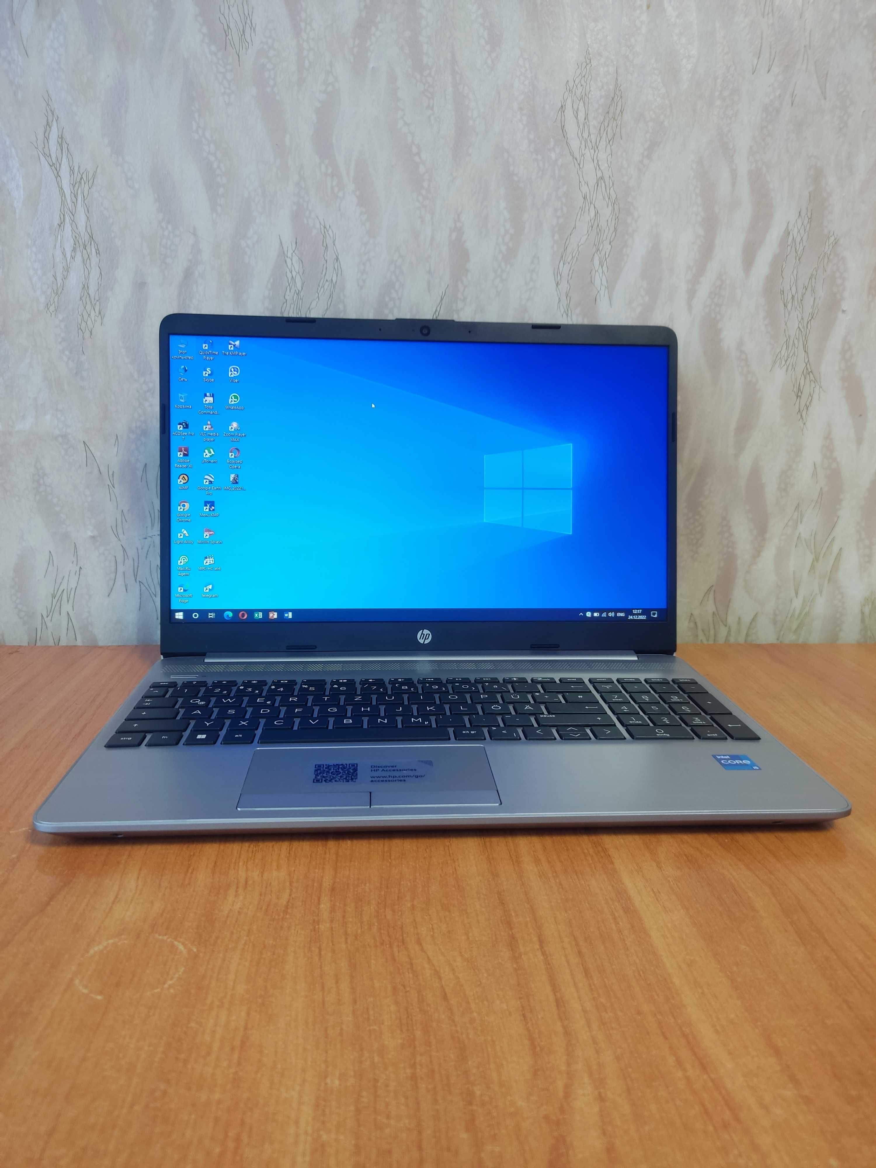 HP 250 G8 Silver 15.6" FHD i5-1135G7/16Gb/512Gb