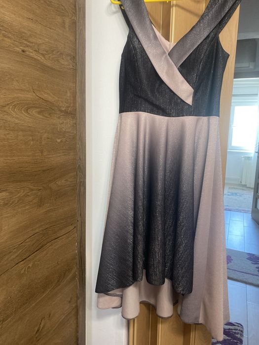 Rochie roz prafuit model deosebit!