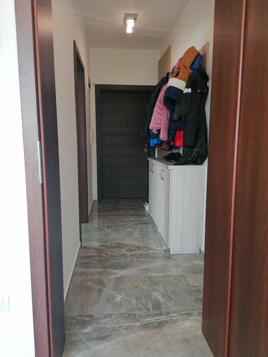 Дава се под наем Двустаен апартамент в София, Изгрев - 80 кв.м за 250 € - Снимка #2