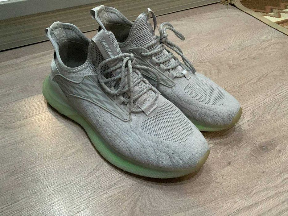 Кроссовки спортивные, TImeJump