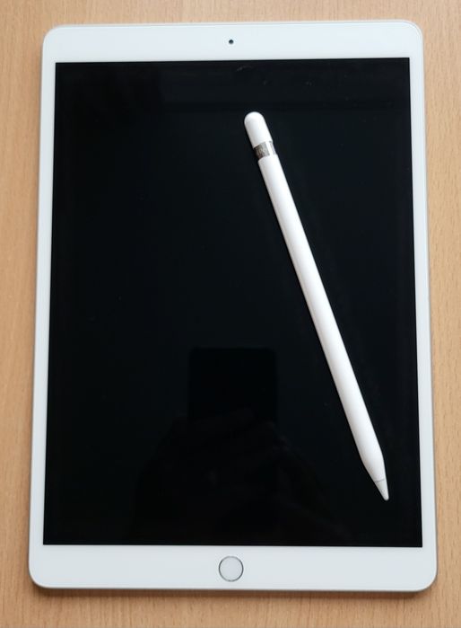 Apple iPad Air 3, 256 GB Wi-Fi, silver + Apple Pencil