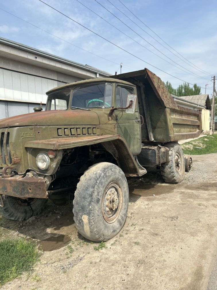 Ural ZIL Sotiladi