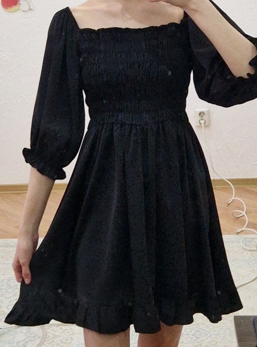 Чёрное платье, 7000тг.