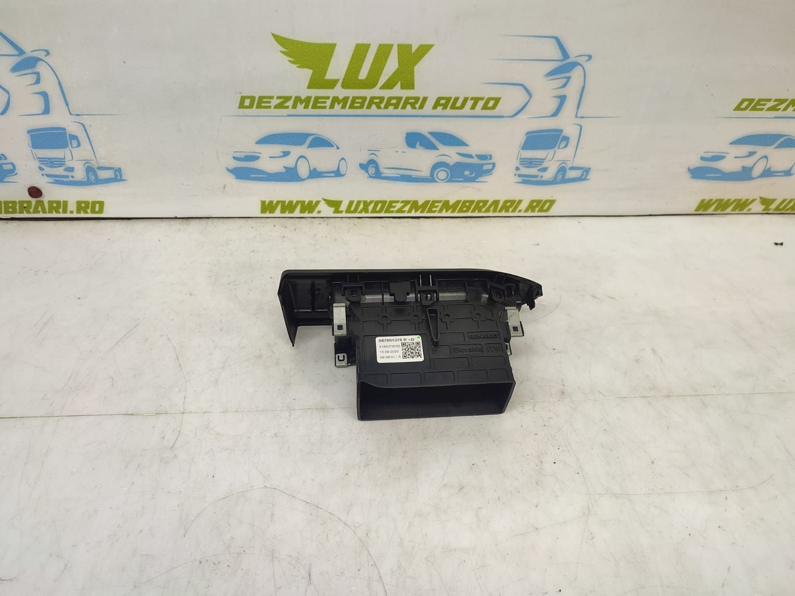 Grila bord ventilatie 687601376r Dacia Logan 3  [din 2020 pana  2022]