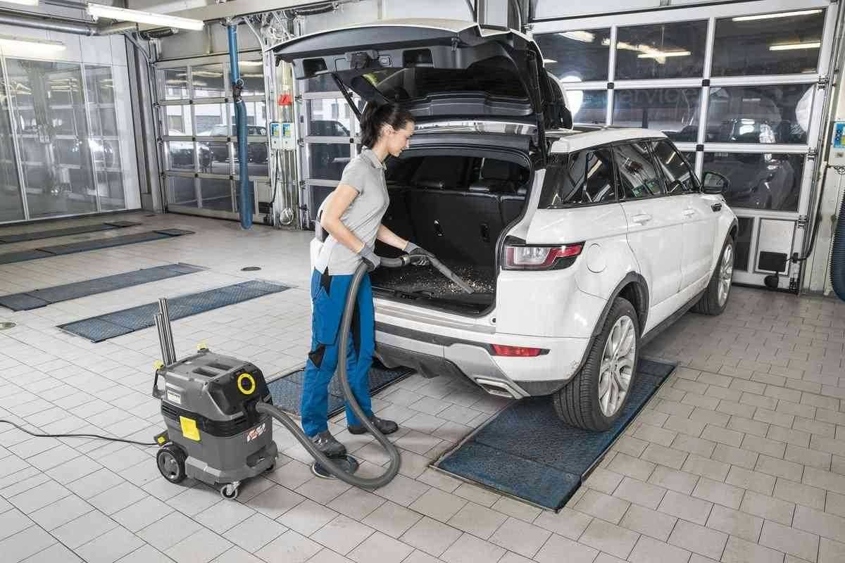 Пылесос Karcher NT 30/1 Tact L
