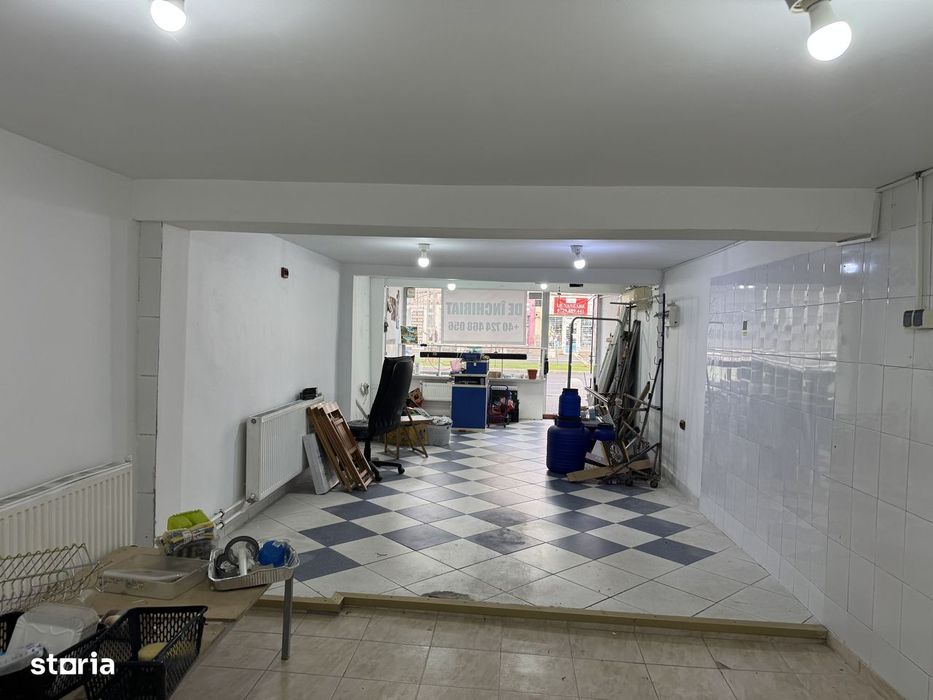 Inchiriez spatiu comercial stradal Eroii Revolutiei S173