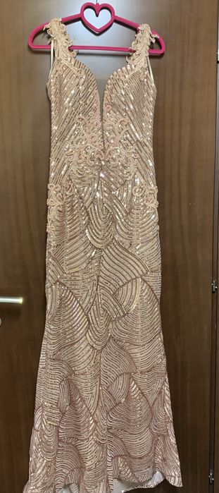 Rochie lunga de seara cu paiete