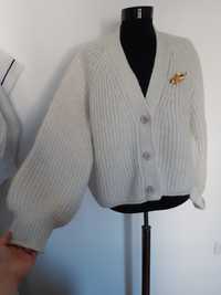 Bluza/cardigan/ pulover nasturi zara