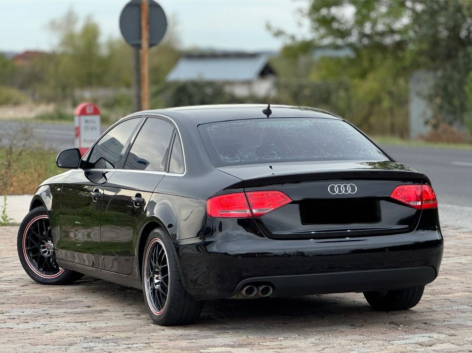 Audi A4 B8 S line 2009 2.0 TDI/ Led/ Scaune Piele/ Unic Proprietar