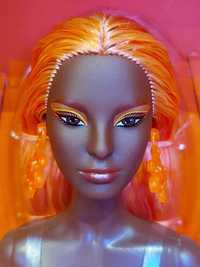 Papusa Barbie Chromatic Couture Orange Ed. limitata, de Conventie