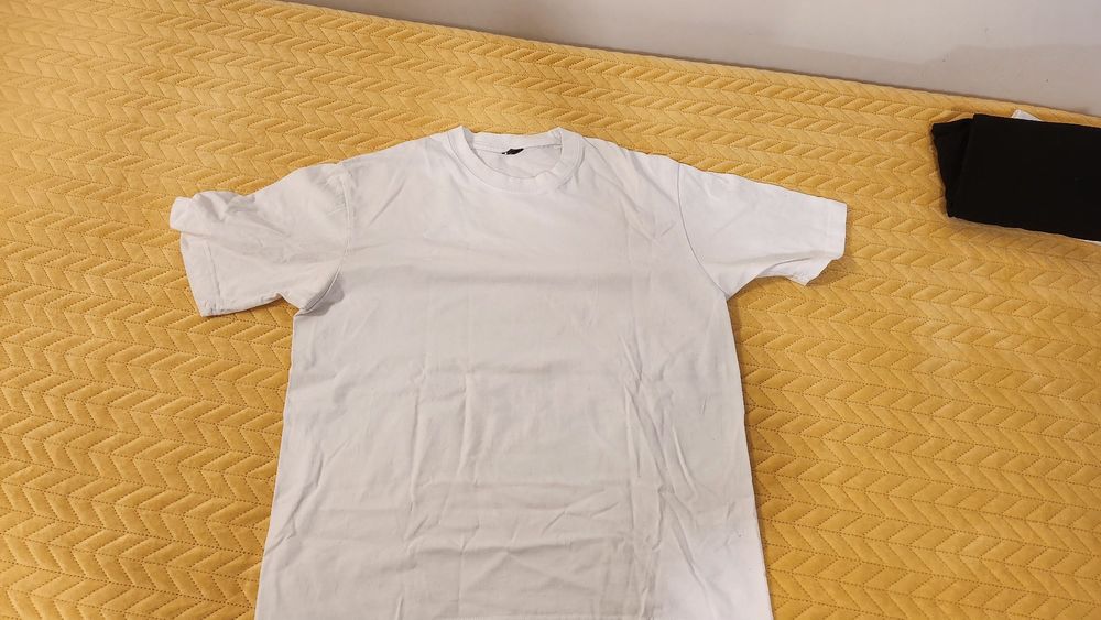 Pachet 3 tricouri albe și negru