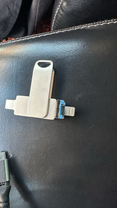 Продается флешка 1 ТБ