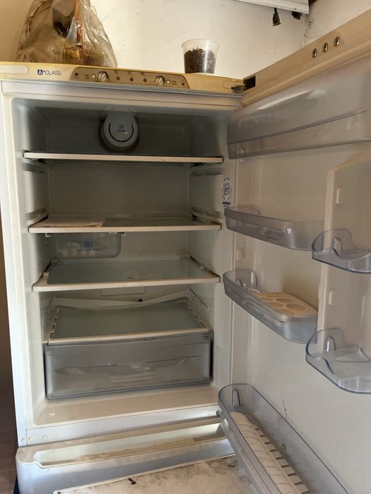 Продам Холодильник на Разбор