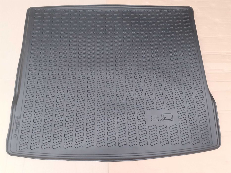 Tavita portbagaj AUDI Q3 Sportback,an 2019 - 2025