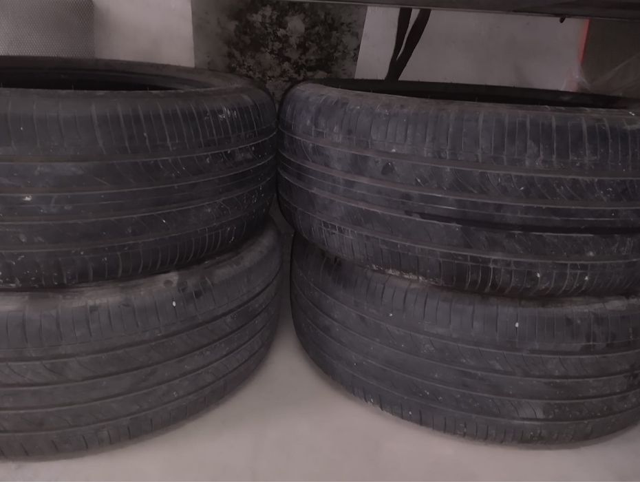 215/50/R17  шины резина баллон продается