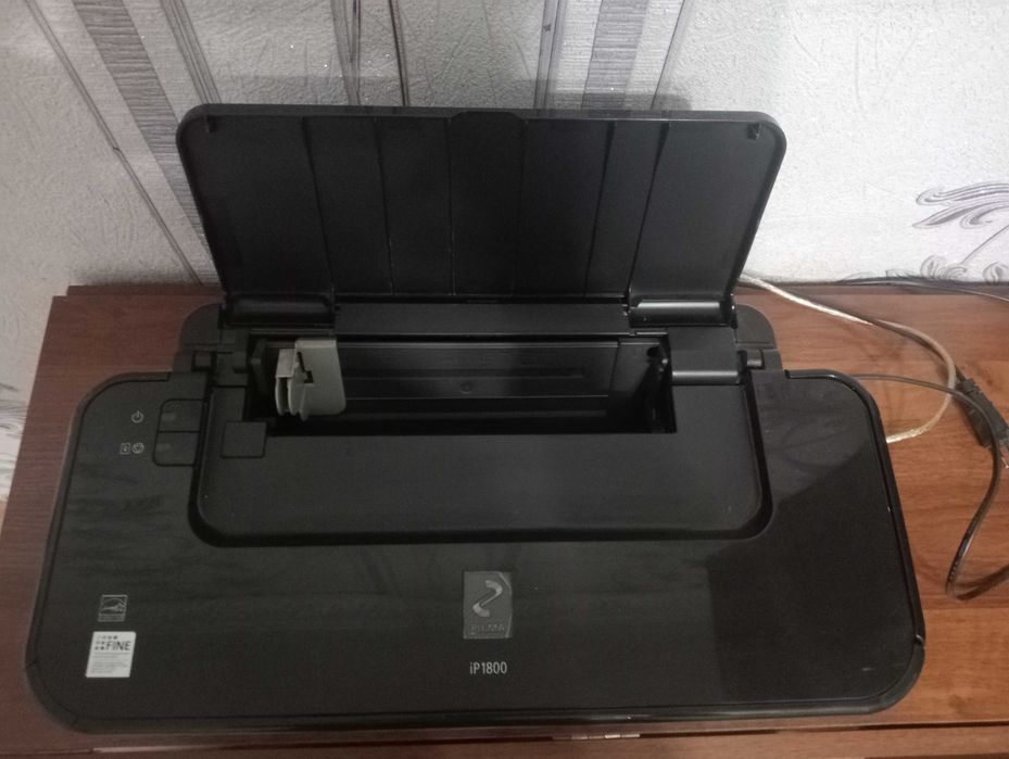 Цветной принтер Canon PIXMA iP1800. Рабочий.