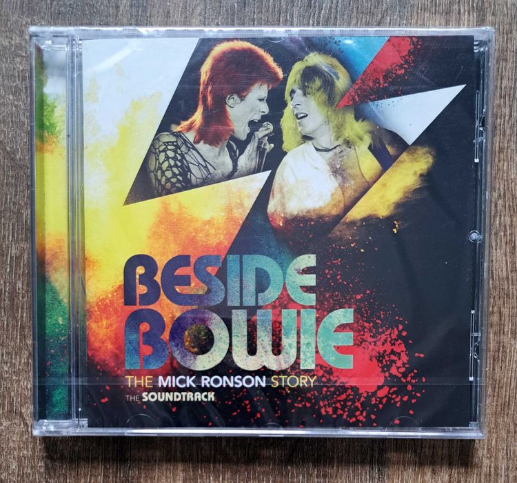 David Bowie - Beside Bowie