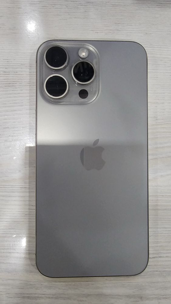 Iphone 15 pro max 256тали.
