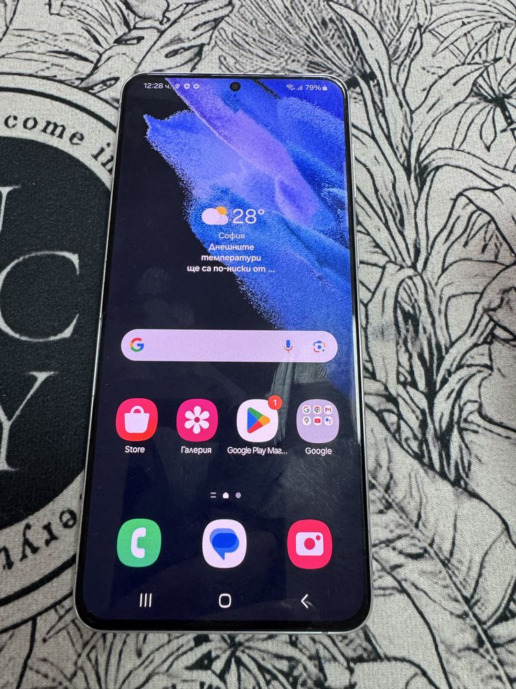 Samsung S21 Plus 5G 8/256gb - отличен