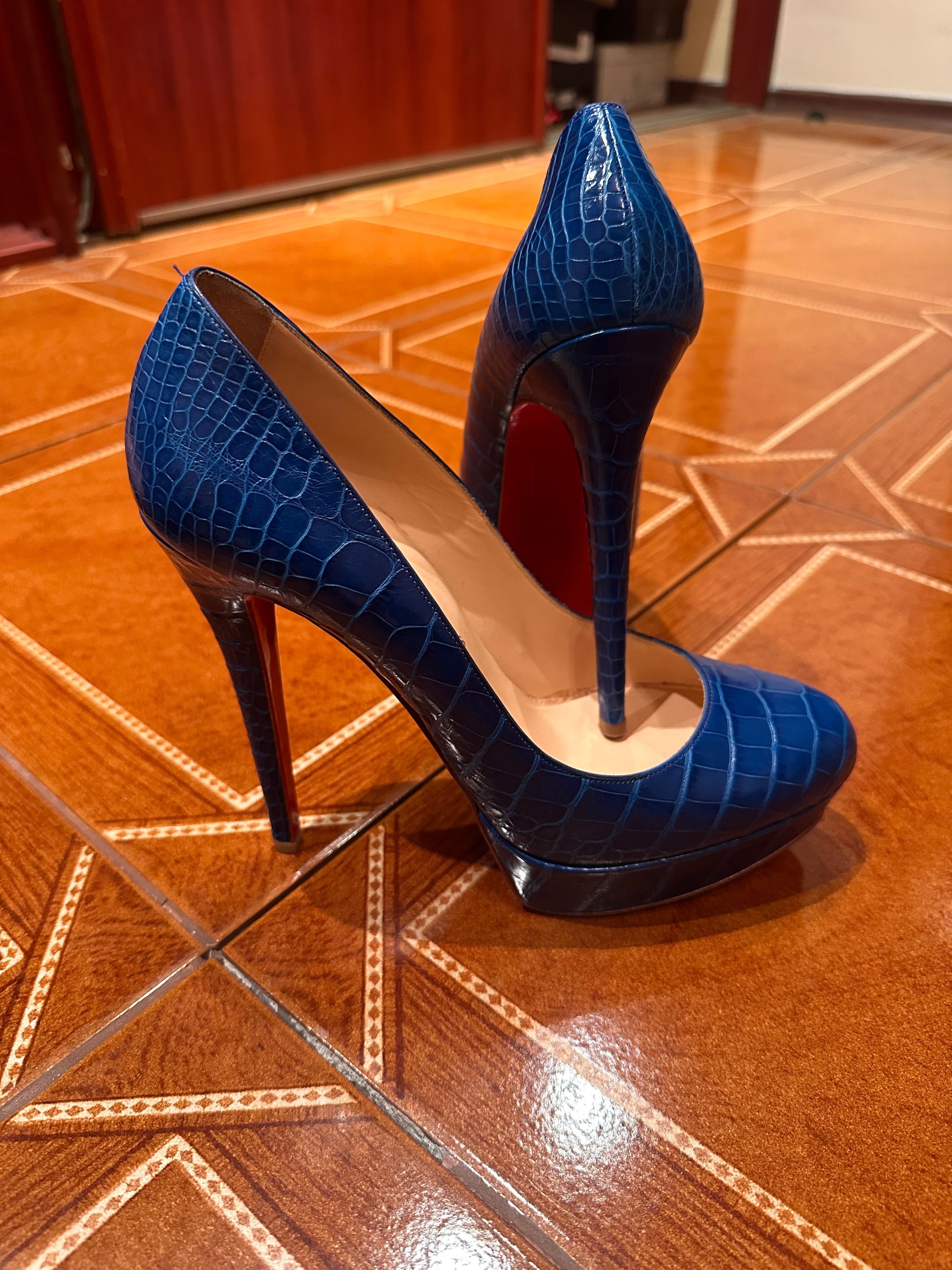 Дамски обувки Christian Louboutin  всесезонни