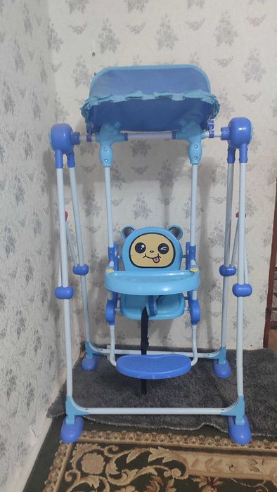 Качели детские .