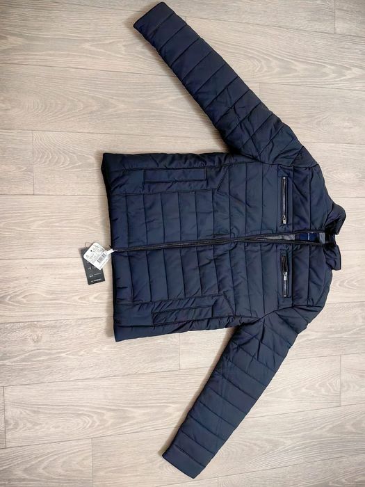 Осенняя куртка Вайкики