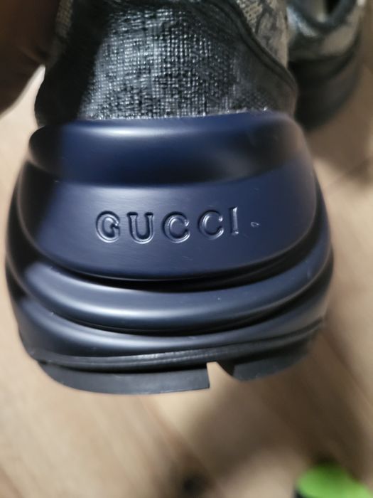 Adidași Gucci rhyton