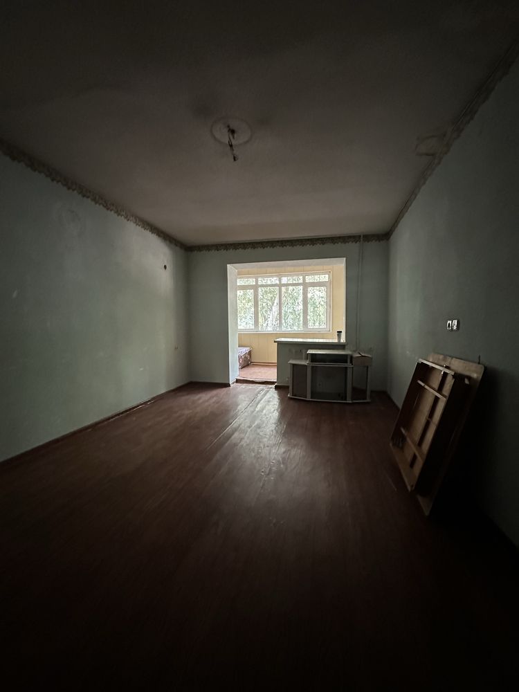 Продам 3 ком массив Ялангач Базарчик